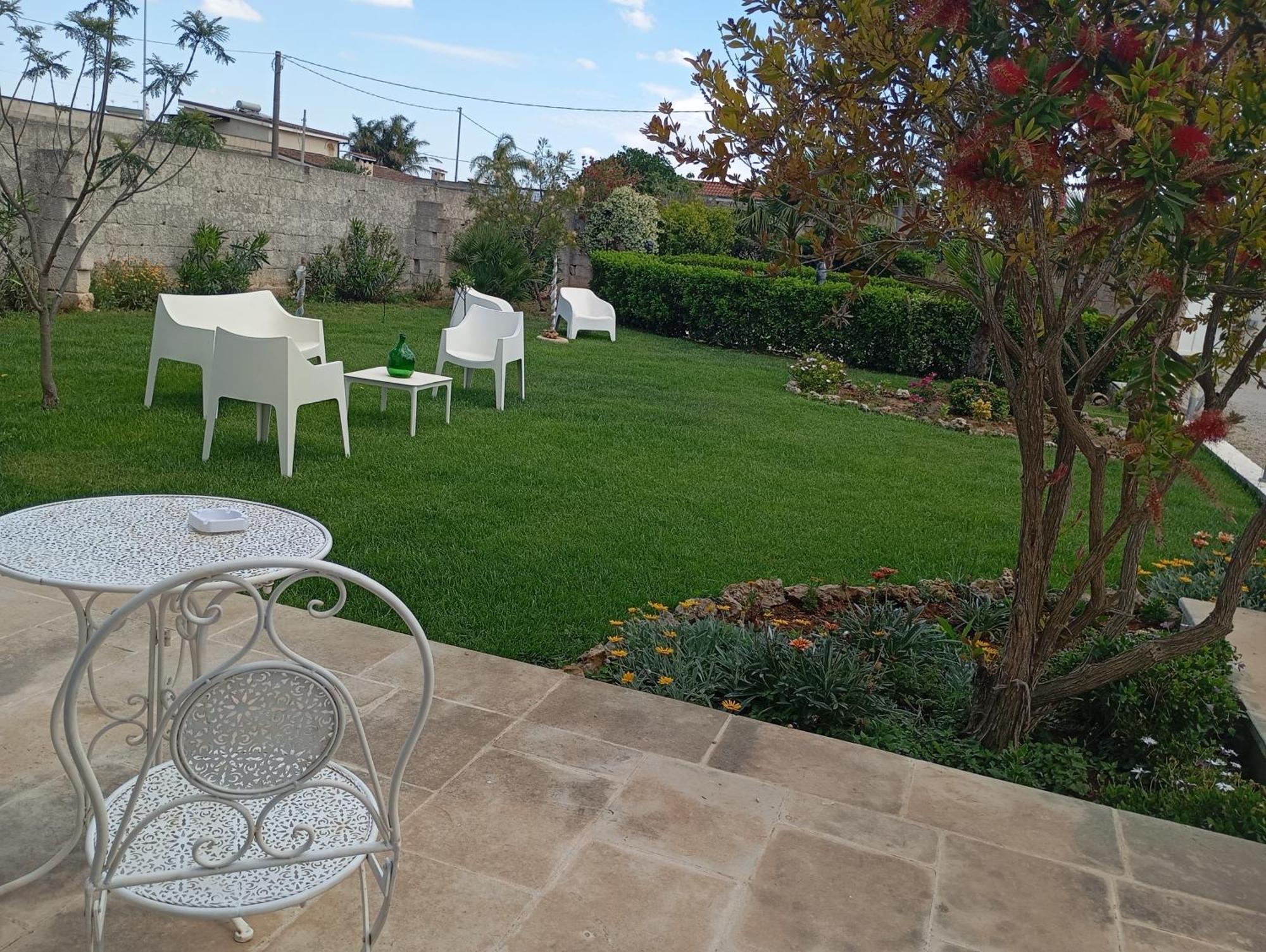 Li Curti B&B Melissano Exteriér fotografie